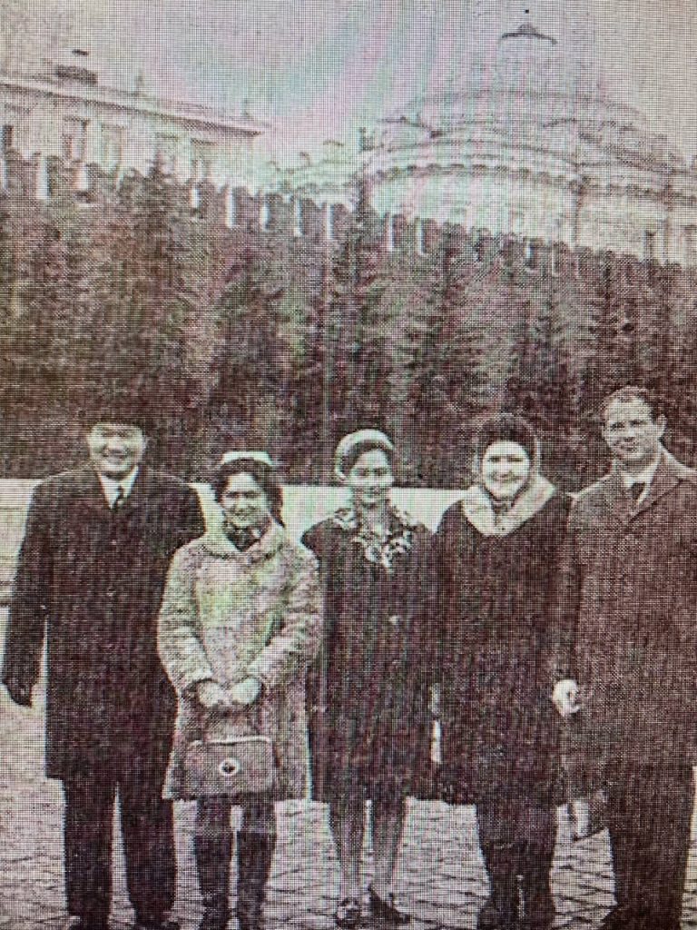 Zəminə Həsənova Moskvada, Qırmızı meydanda