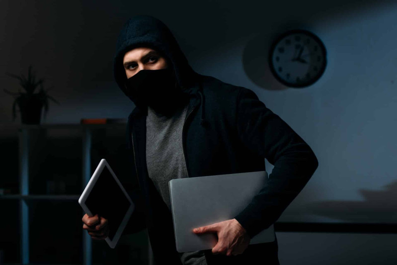 Sumqayıt: evi qarət edən şəxs saxlanılıb