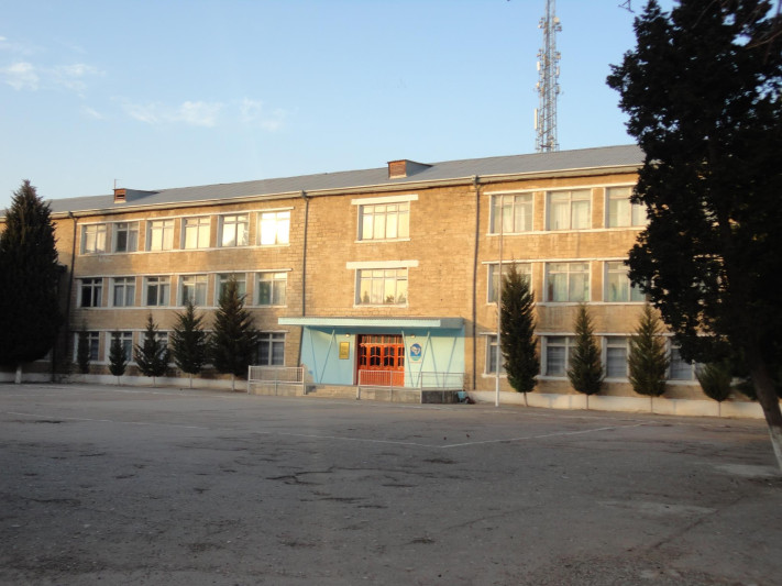 Sumqayıt: məktəb direktoru vəzifəsindən azad olunub