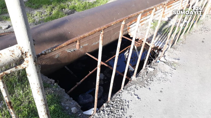 Sumqayıt: Azərbaycan prospektinin bir hissəsində kanalizasiya və zibil qoxusu ətrafı bürüyüb