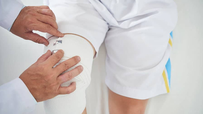 Sumqayıt klubunun futbolçusu Almaniyada əməliyyat olundu