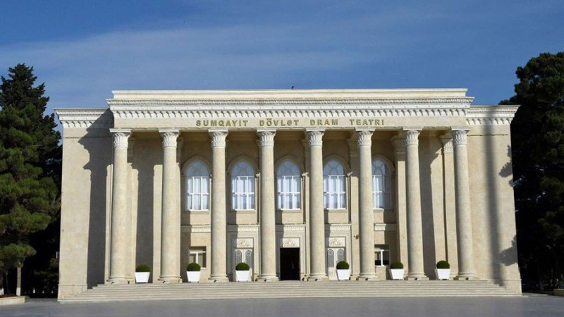 Sumqayıt Dövlət Dram Teatrı fəaliyyətini bərpa edir