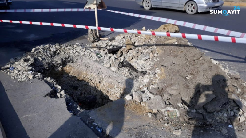 Sumqayıt: 8-ci mikrorayonda yeraltı qaz borusunda sızma aşkar edilib