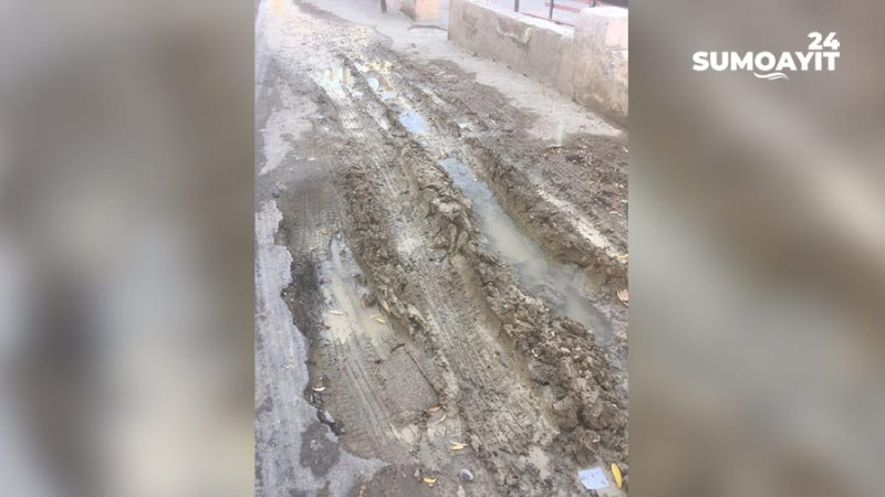 Sumqayıt: 29-cu məhəllədə su borusu partlayıb