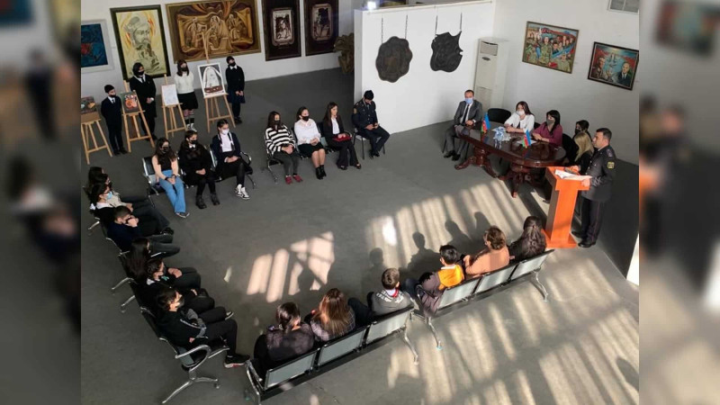 Sumqayıt Dövlət Rəsm Qalereyası: narkomaniyanın törətdiyi fəsadlar nümayiş edilib