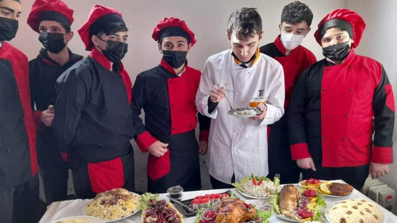 Sumqayıtda Peşə Təmayüllü şagirdlər Açıq Qapı Gününə qatılıblar