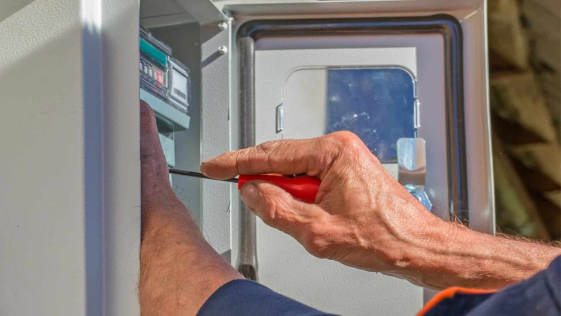 Sumqayıtda su sayğacları oğurlayan “Kotec” sakini saxlanılıb