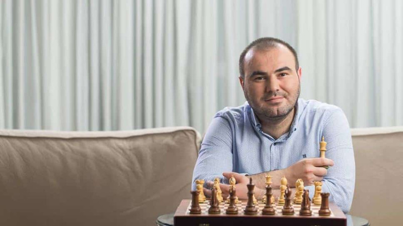 Sumqayıtlı məşhur şahmat ustasından bir qələbə və bir məğlubiyyət