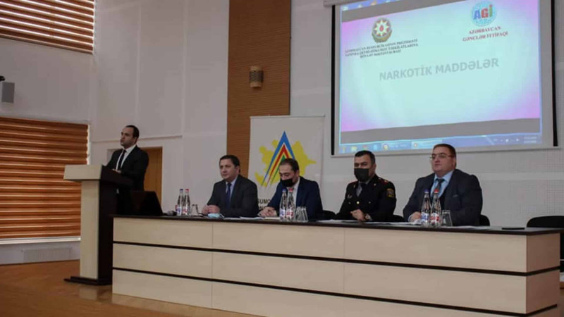 Sumqayıtda gənclərlə maarifləndirici görüş keçirilib