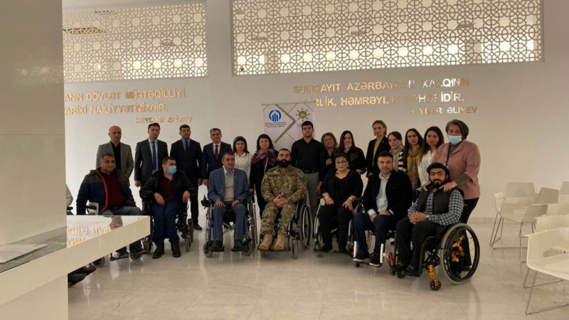Sumqayıtda əlilliyi olan şəxslərin məşğuluğu ilə bağlı tədbir keçirilib