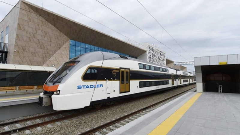 Ötən il ərzində Bakı-Sumqayıt elektrik qatarlarından istifadə edən sərnişinlərin sayı açıqlanıb