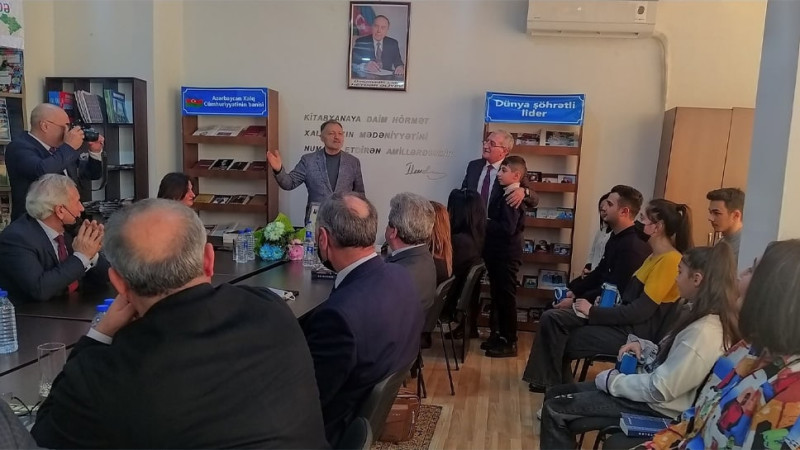 Sumqayıtda yazıçı-publisist Arif Ərşadın kitabının təqdimatı keçirilib