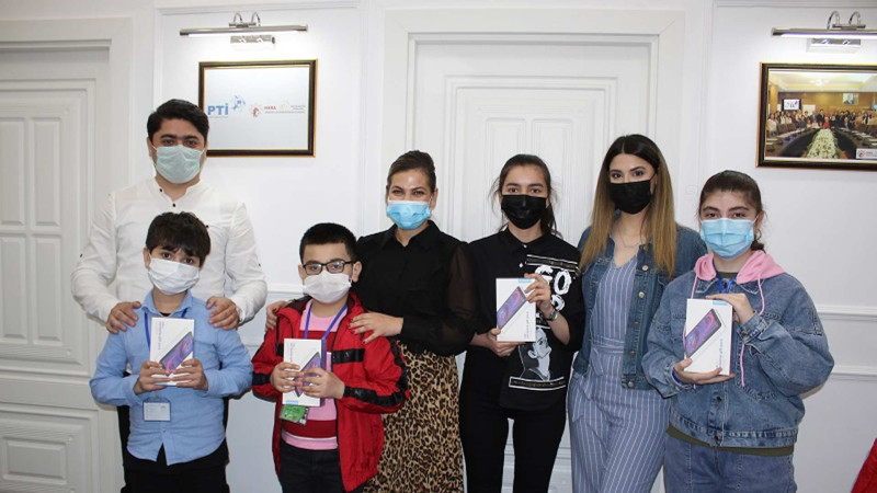 Hemofiliyalı və leykemiyalı 50 uşaq üçün “Gənc Yazarlar” layihəsi təşkil edilib