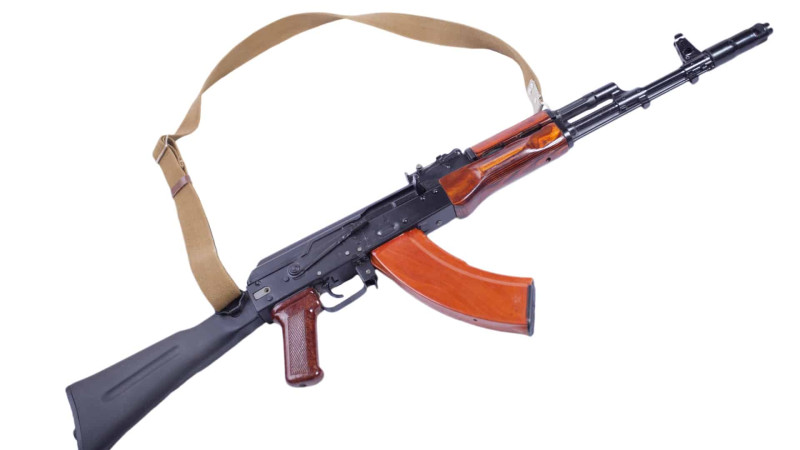 Sumqayıt sakininində “Kalaşnikov” avtomatı tapılıb