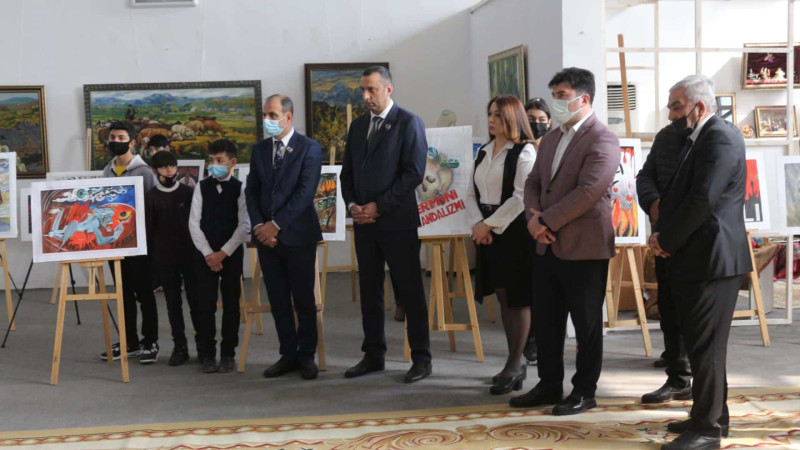 Sumqayıtda Xocalı qətliamının 30 illiyinə həsr olunan sərgi keçirilib