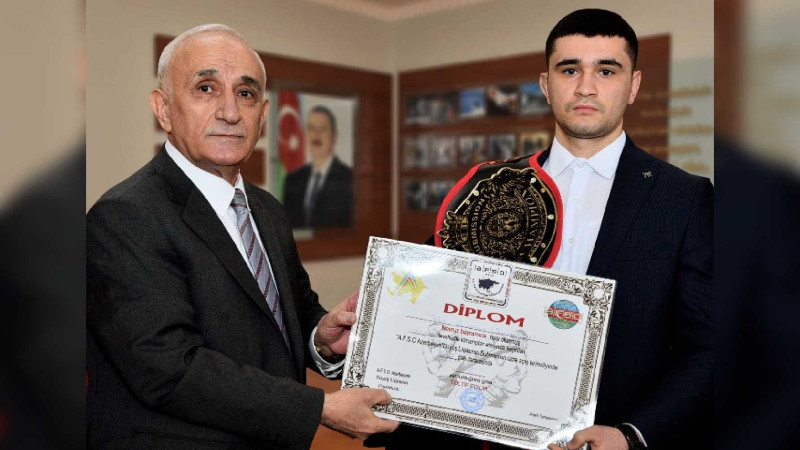 Sumqayıt Dövlət Universiteti: yarışda uğur qazanan tələbə təltif edilib