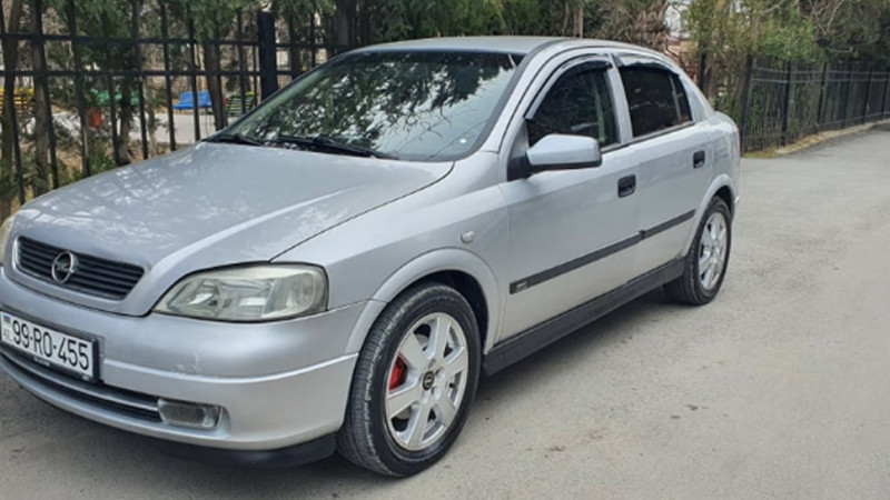 Opel Astra markalı avtomobil qaçırılıb