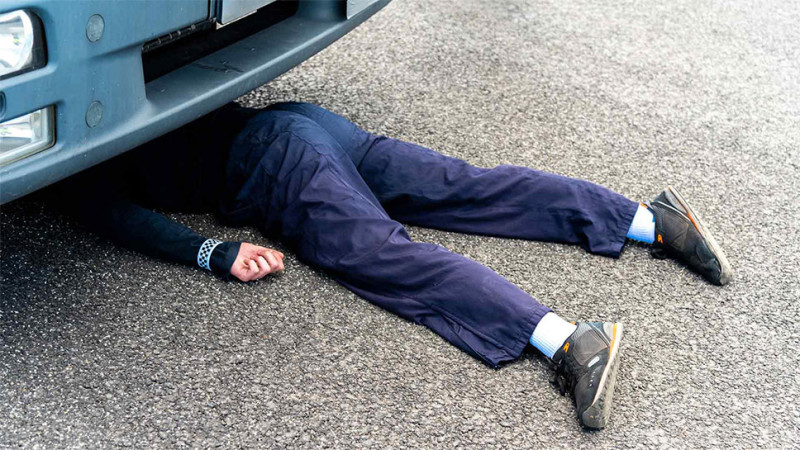 Sumqayıt: “KamAZ” orta yaşlı kişini vurub