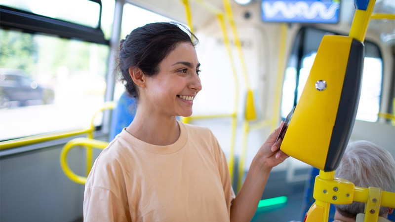 Avtobusların yenidən nağdsız ödənişə keçəcəyi haqda xəbər var