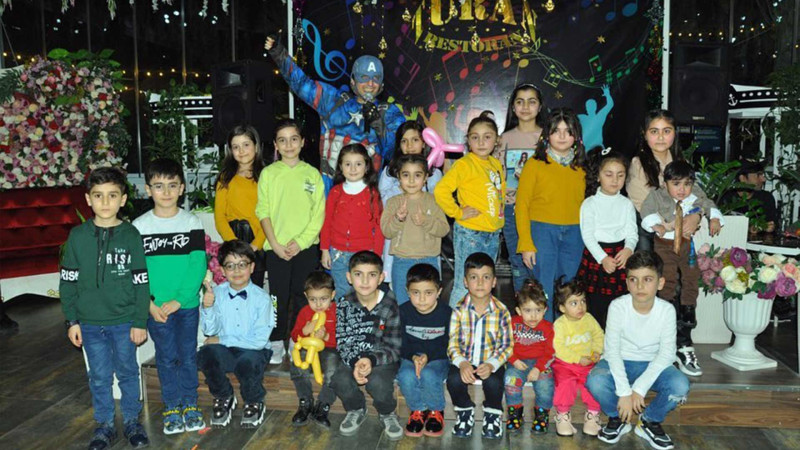 Sumqayıtda uşaqlar üçün şou proqram təşkil edilir