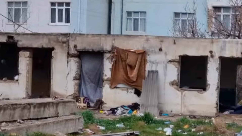 Sumqayıtda “narkomanların yuvası” dağıdılıb
