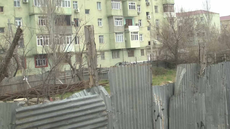 20 ildir ki sakinləri narahat edən hasarlanmış ərazidə abadlıq işləri aparılacaq