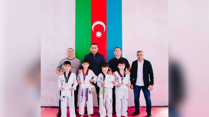 Uşaq və yeniyetmələr arasında taekvondo üzrə şəhər birinciliyi baş tutub
