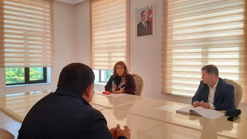 Deputat Hicran Hüseynova vətəndaş qəbulu keçirib