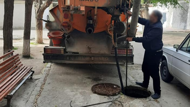 Sukanal İdarəsi şəhər ərazisində təmizləmə işlərini davam etdirir