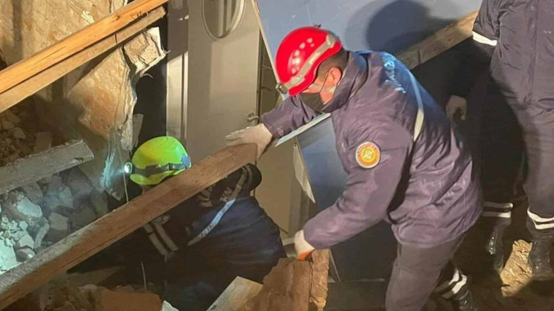 Sumqayıt polisinin əməkdaşı paytaxtda partlayış zamanı xəsarət alıb