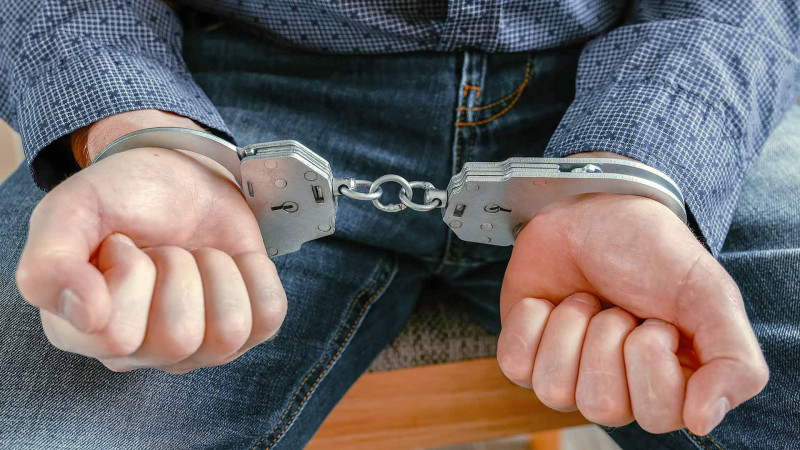 Sumqayıt sakini oğurluq etməkdə şübhəli bilinir