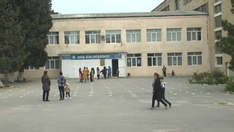 10-15 manat yığmaq istəyən direktor vəzifədən azad edilib