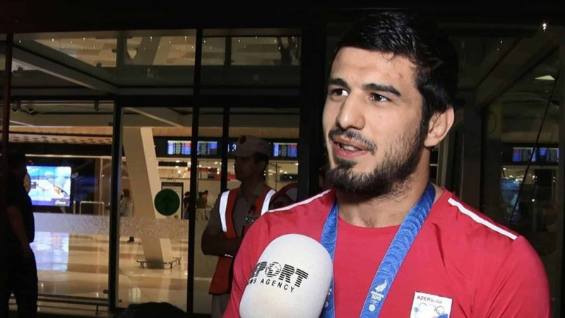 Güləşçi İslam Abbasov ölkə başçısı ilə görüşündən danışıb