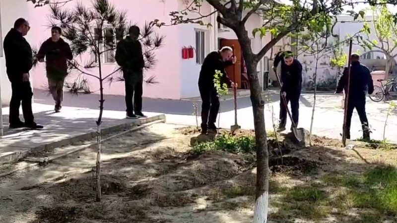 Sumqayıt Qaz İstismar Sahəsinin həyətində abadlaşdırma işləri görülüb