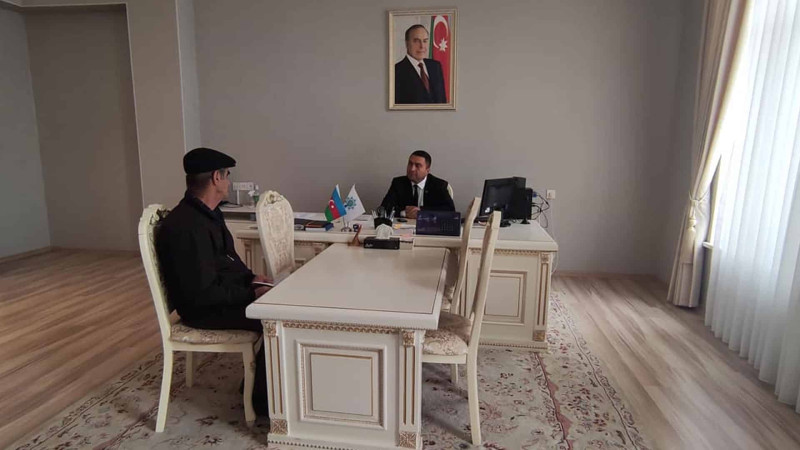 Deputat Müşfiq Məmmədli vətəndaşların qayğıları ilə maraqlanıb
