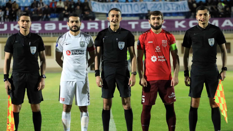 “Sumqayıt” futbol klubu “Neftçi” ilə qarşılaşıb