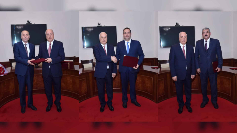 İcra Hakimiyyətinin əməkdaşları zavodda baş vermiş yanğının söndürülməsində peşəkarlıq göstərdikləri üçün təltif olunub