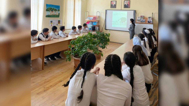 “Məktəblilərin qida bələdçiləri” pilot layihəsi çərçivəsində tədbir keçirilib