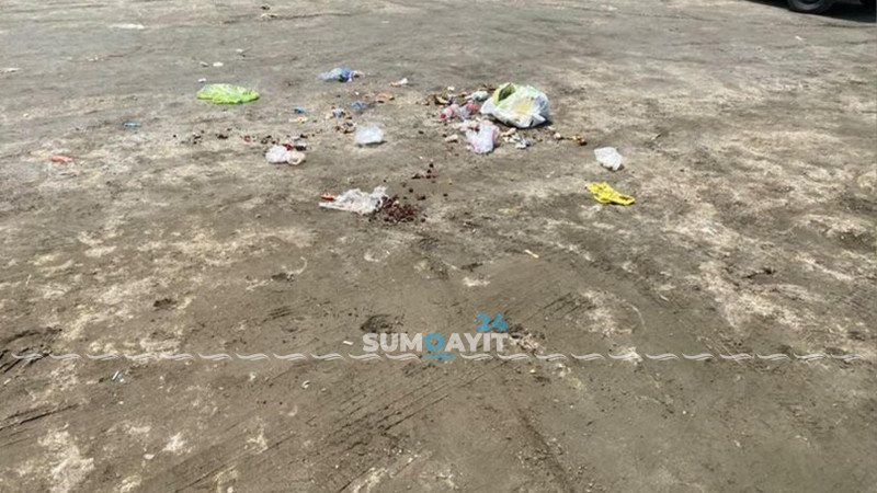Sumqayıtın dəniz sahilində antisanitar vəziyyət hökm sürür