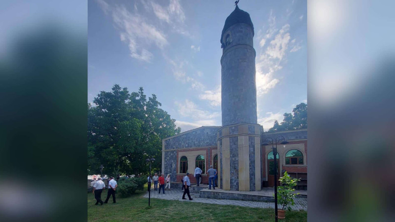 Sumqayıtda fəaliyyət göstərən dini icmanın sədri Nic qəsəbəsində olub