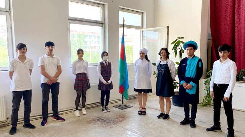 Peşəyönümü işinin davamı olaraq məktəbdə görüş keçirilib