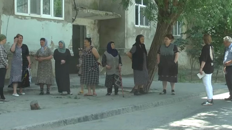 Daha bir kanalizasiya problemi həllini tapıb