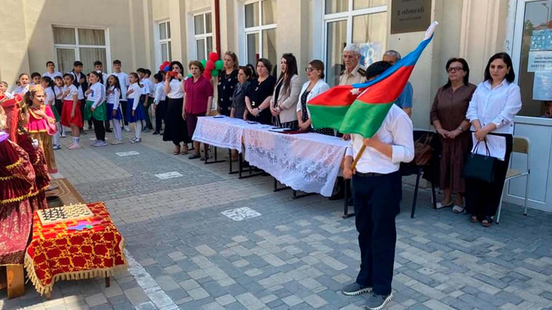 Şagirdlər Əziz Şuşa, sən azadsan adlı tədbirdə iştirak ediblər