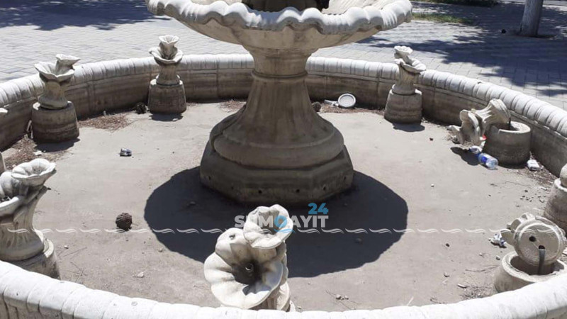 Daha bir park baxımsız vəziyyətdədir