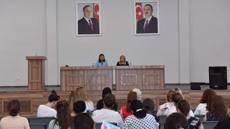 İbtidai sinif müəllimlərinin iştirakı ilə görüş keçirilib