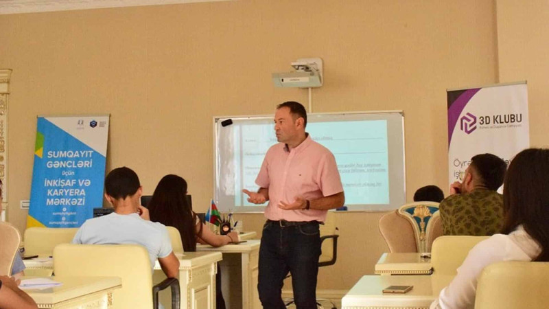 3D Klubun rəhbəri Sumqayıt gəncləri üçün təlim keçirib