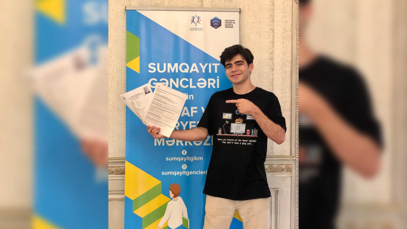 Sumqayıtlı gənc “FLEX- Gələcəyin liderlərinin mübadiləsi” proqramının qalibi olub