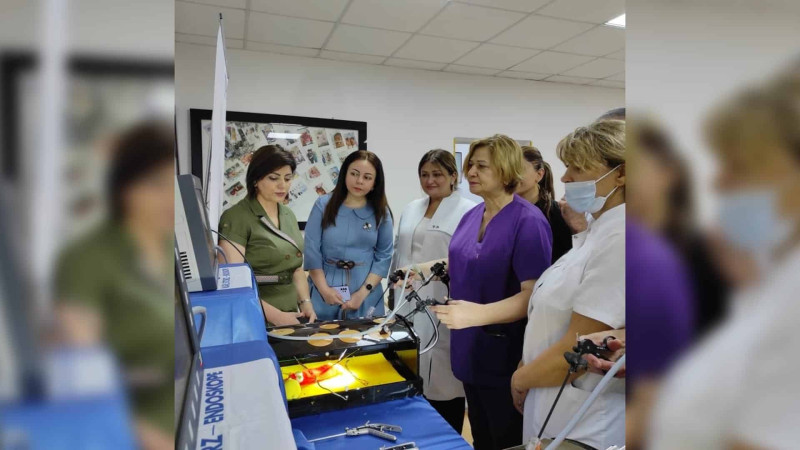 Perinatal Mərkəzdə həkimlər üçün təlimlər keçirilir