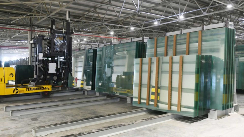 Sumqayıt Kimya Sənaye Parkından 140 ton şüşə xaricə göndərilib
