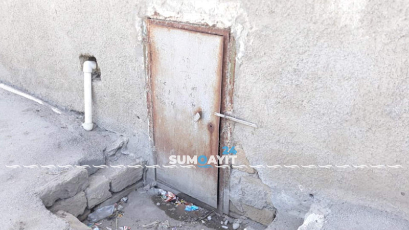 Sürücülük məktəbinin yataqxanasında “bataqlıq” yaranıb